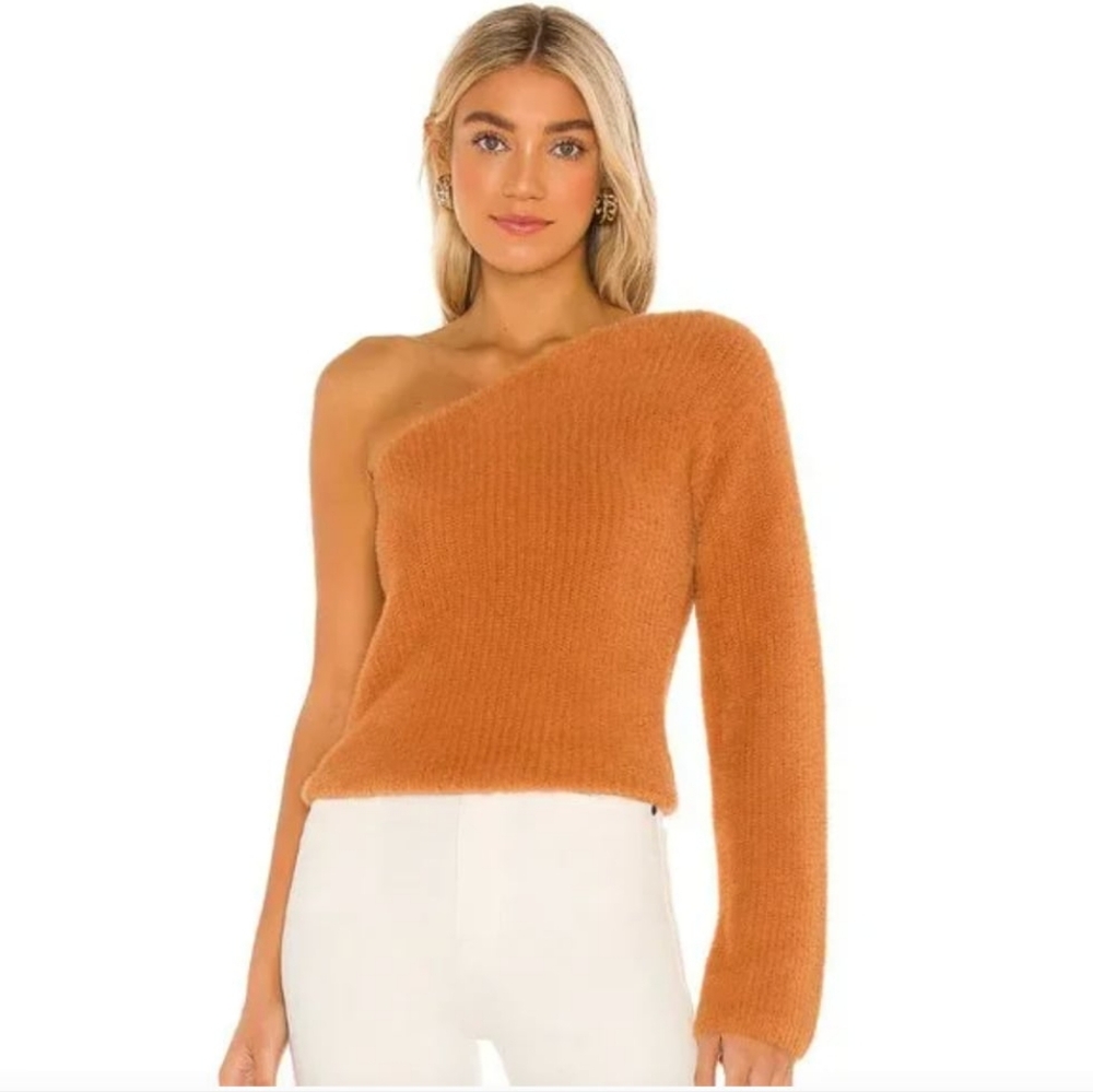 NWT MAJORELLE Fuzzy One Shoulder Sweater Apricot extra small Ultra Soft